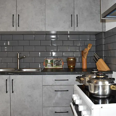 Apartament Santo Hillside House *